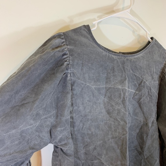 Hollister Open Back Bell Sleeve Stonewash Crop Top XS - Picture 6 of 12